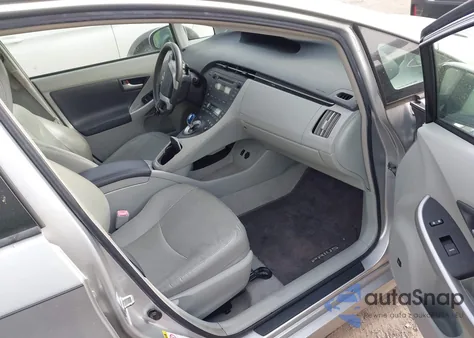 2010 Toyota Prius V z USA, uszkodzony, nr VIN JTDKN3DU6A5130829